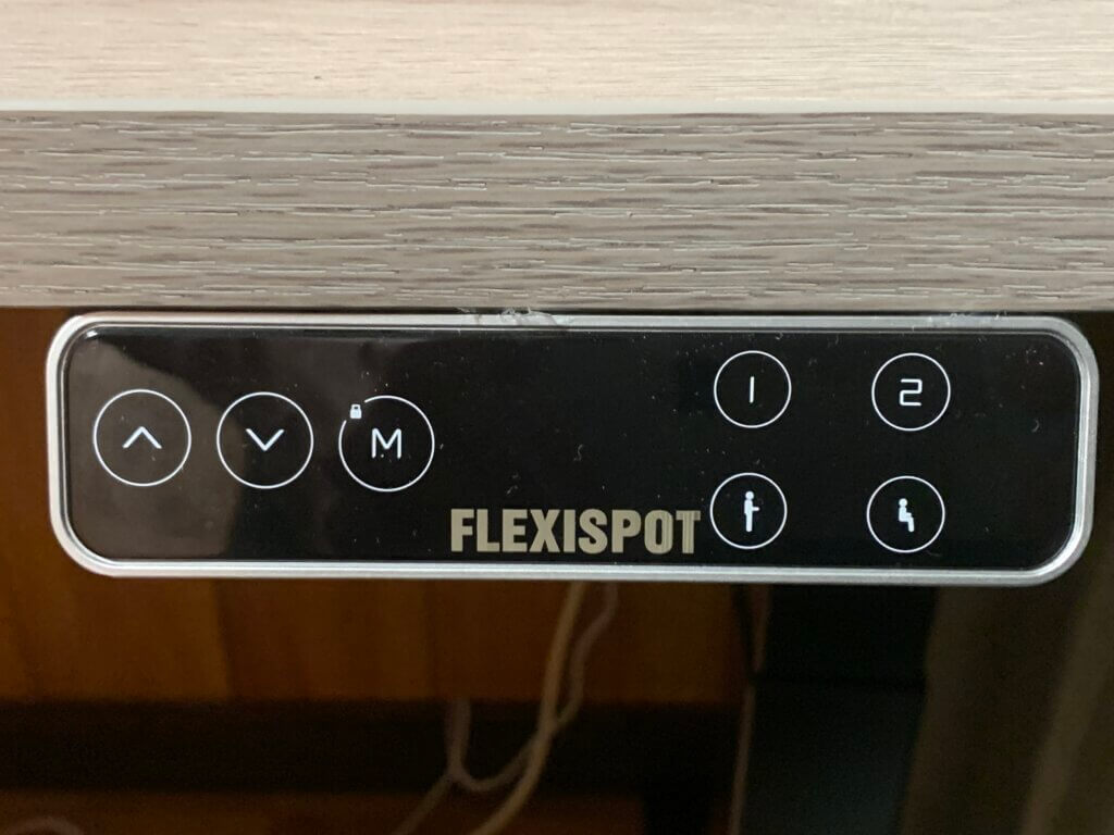 FlexiSpot E7 タッチパネル
